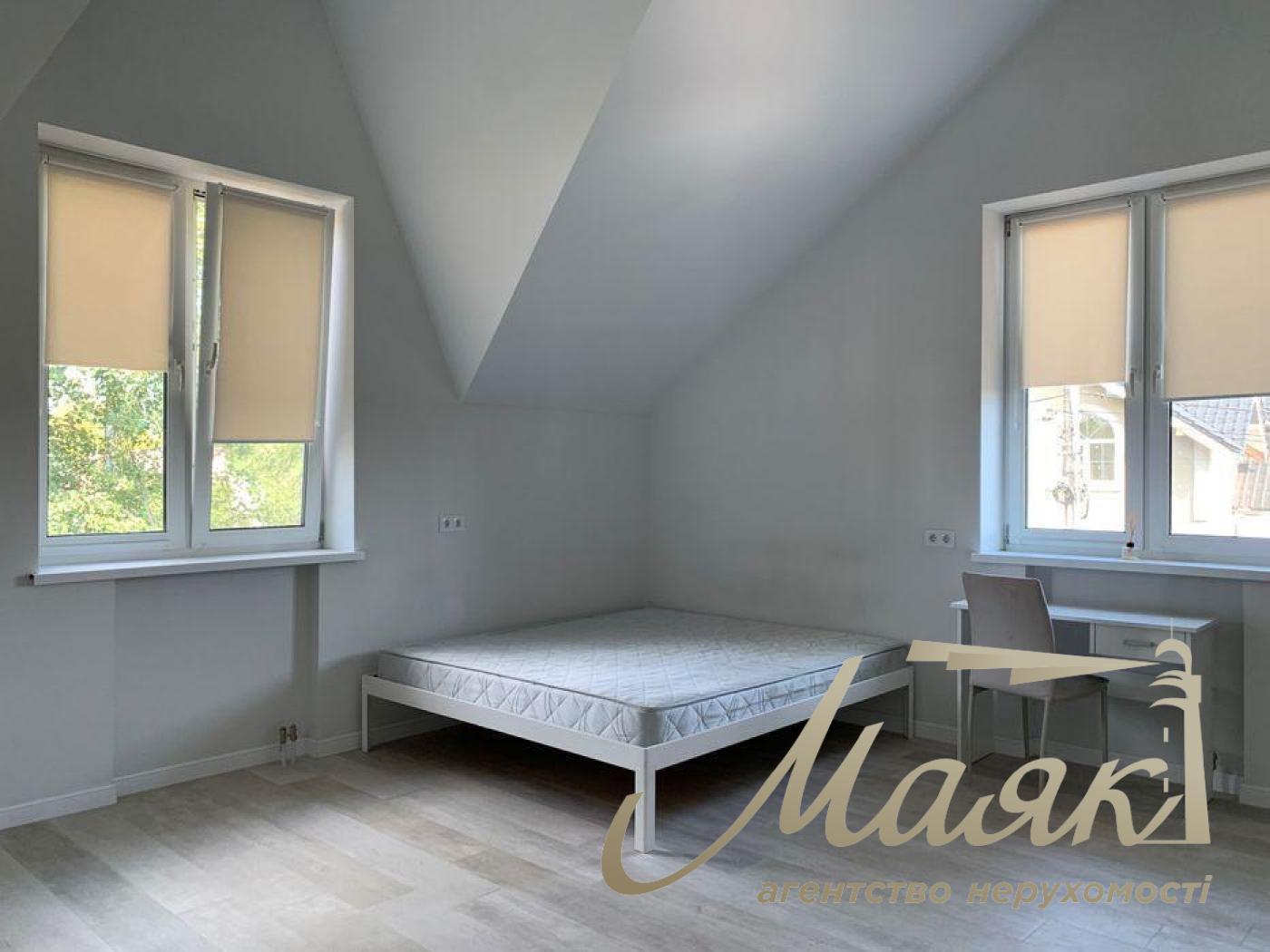 Продажа 2х-этажного таунхауса 150м2 в с.Вита литовская (Чапаевка) Голосеевский район, Киев/Козин