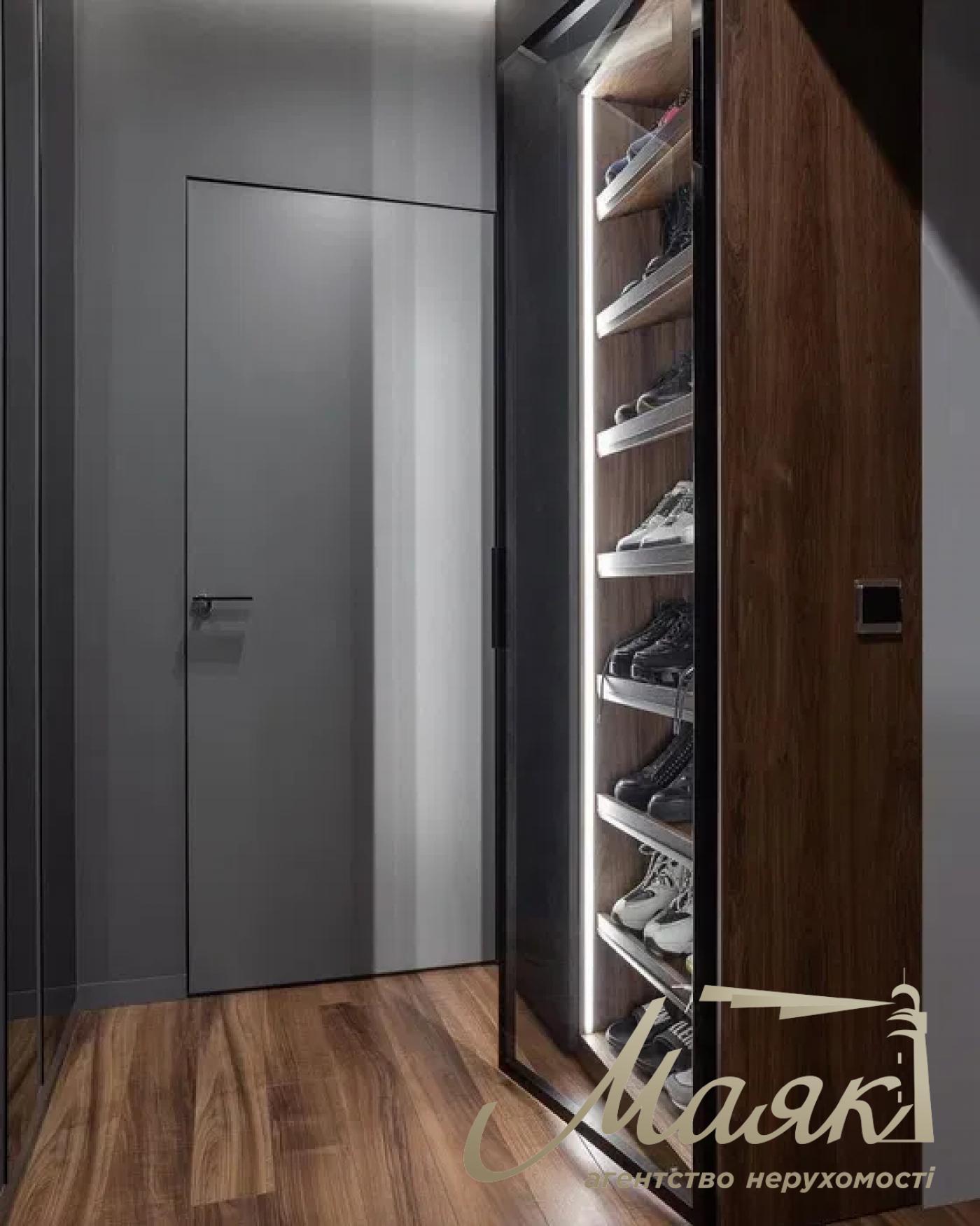 Rent 1-bedroom apartment 44m2 LCD Fine Town Salutnaya str., Nivki, Kiev