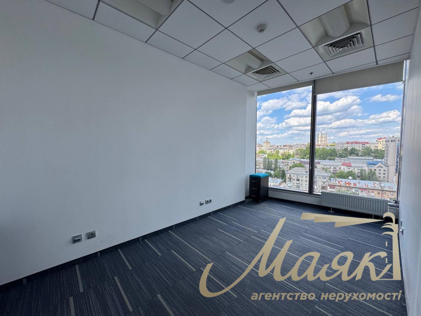 Аренда офиса 350м2, БЦ Гулливер, центр