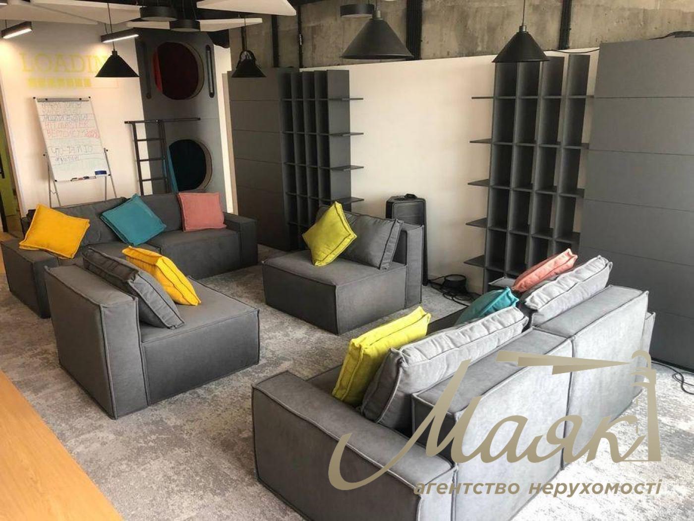 Office for rent 133 sq.m. in Residential Complex Carnegie Tower, Pecherskiy r-n.