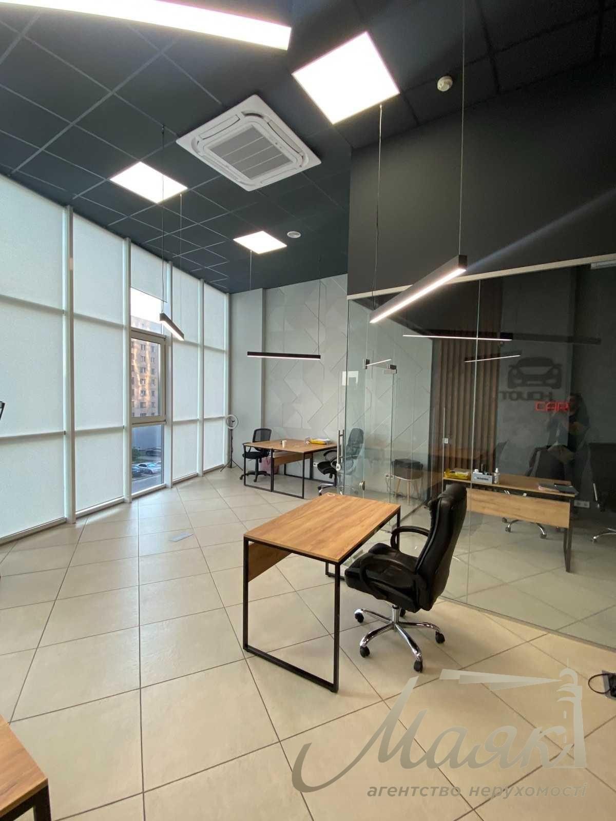 Оренда офісу 68м2 в ЖК Новопечерська Вежа, вул.Бойчука 41-Б, Печерський рай