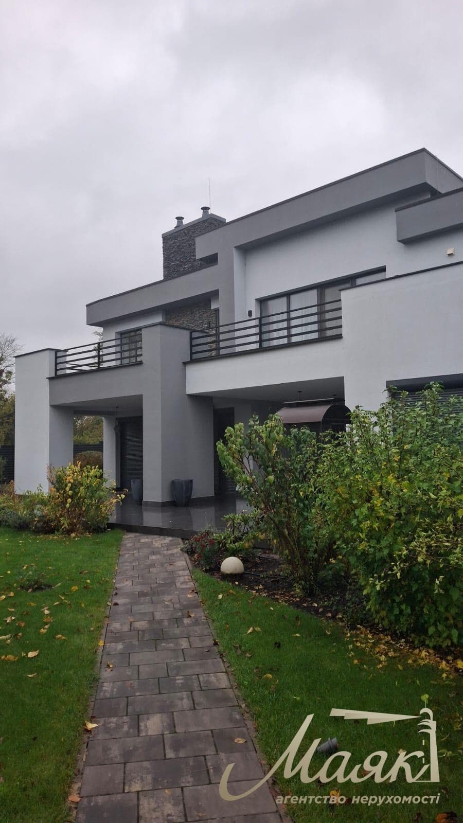 Продаж будинку (280 м²) на 8 сотках землі в с. Нові Безрадичі, Обухівський район