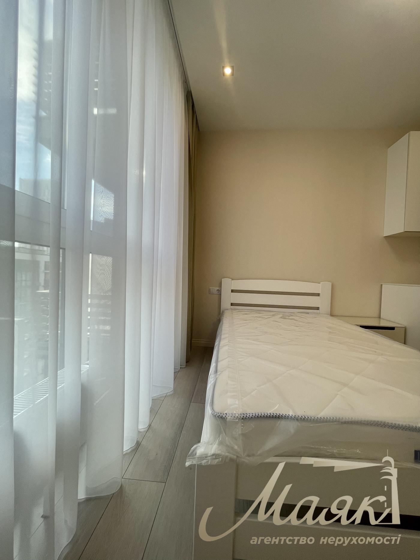 Аренда 3к. квартиры, ЖК "Французский квартал", ул. Предславинская