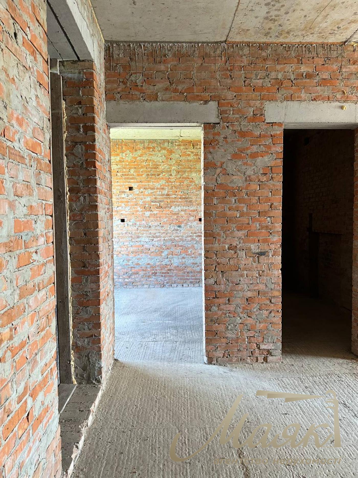 Sale of a house in Kryukovshchina (Oreshki) 320m2 12 acres of land, 70% ready