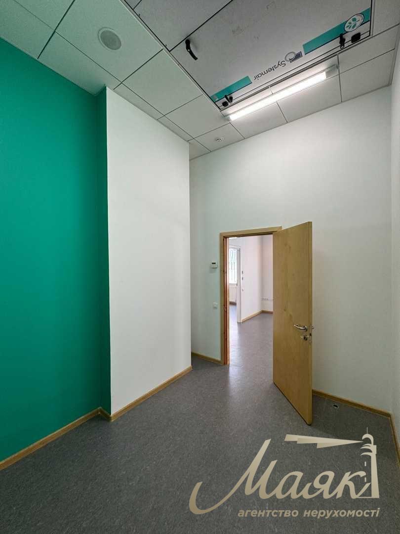 Аренда офиса 772 м2 с ремонтом, на Пимоненка