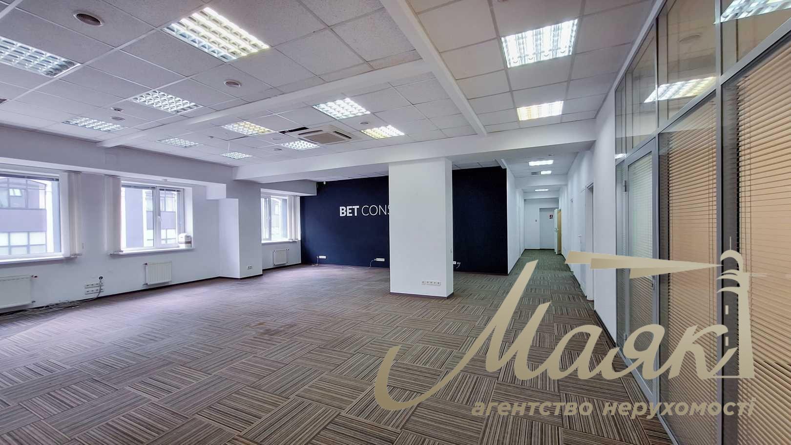 Office for rent in BC Business City, Center, 345 m2