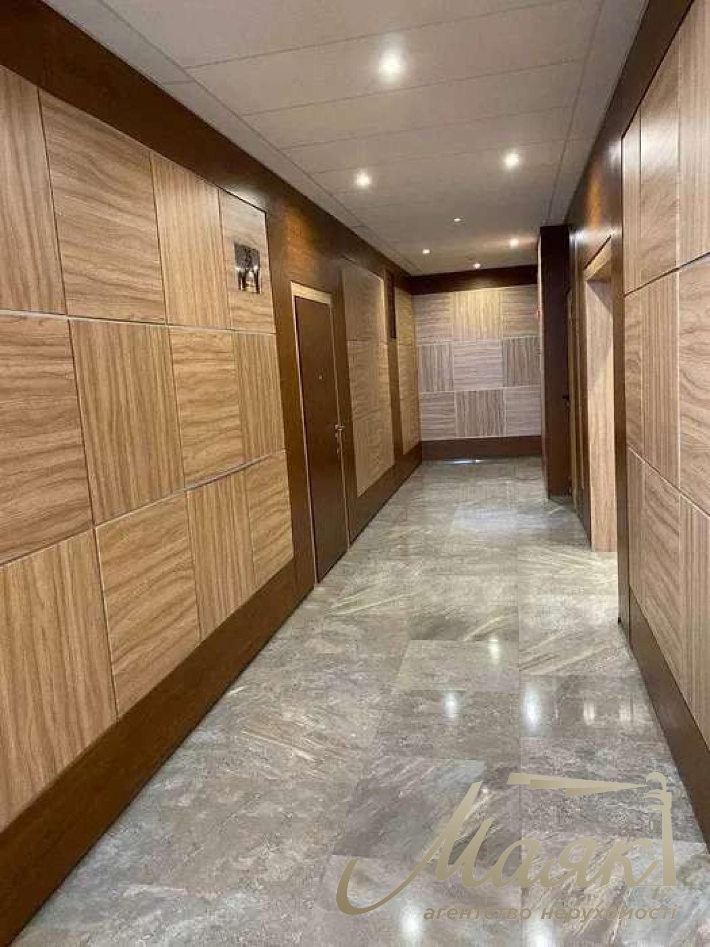 Sale of a penthouse in the residential complex "Pechersky", Bolsunovskaya Street, with two terraces