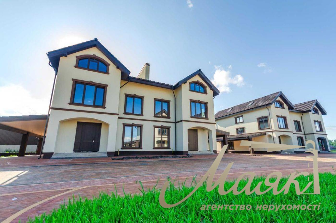 Продаж 3х-поверхового будинку вул. Бродівська, Голосієво, Київ