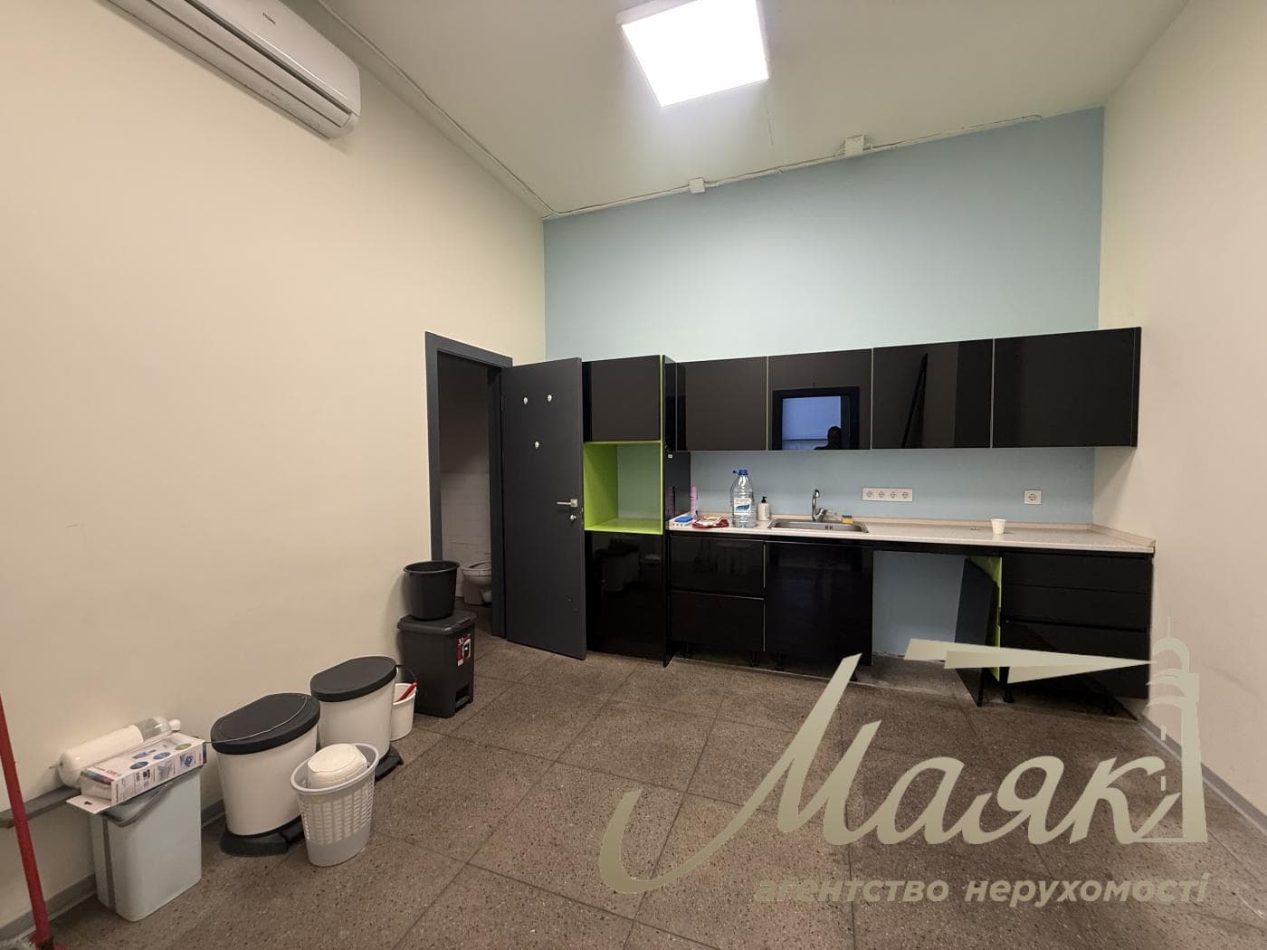 Оренда офісного приміщення (300 м²) у ЖК «Французький квартал 2», вул. Предславинська, 53, Печерський район