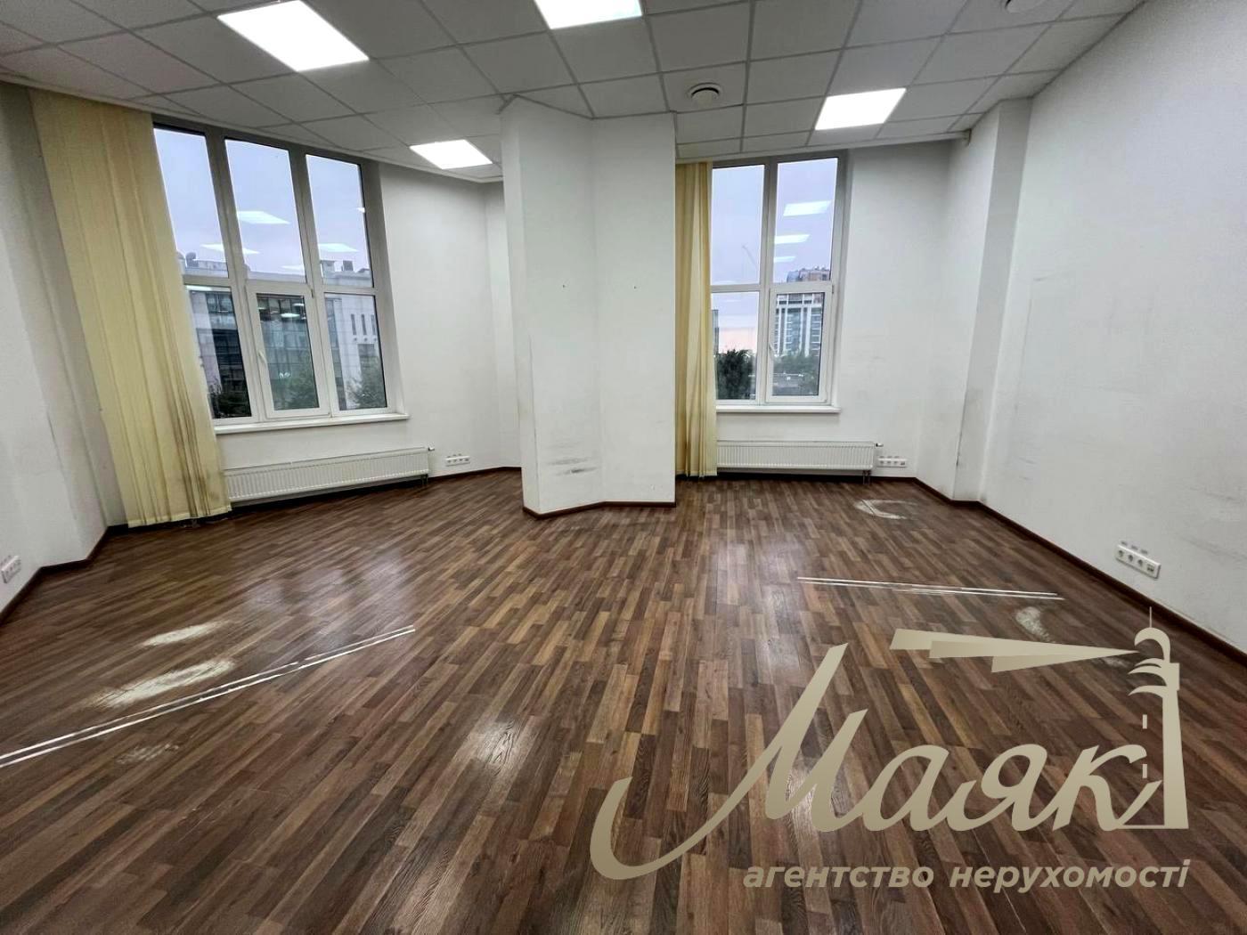 Продажа комерческого помещения 235м2 в ЖК Новопечерские Липки, Андрея Верхогляда ул. (Михайла Драгомирова), 16