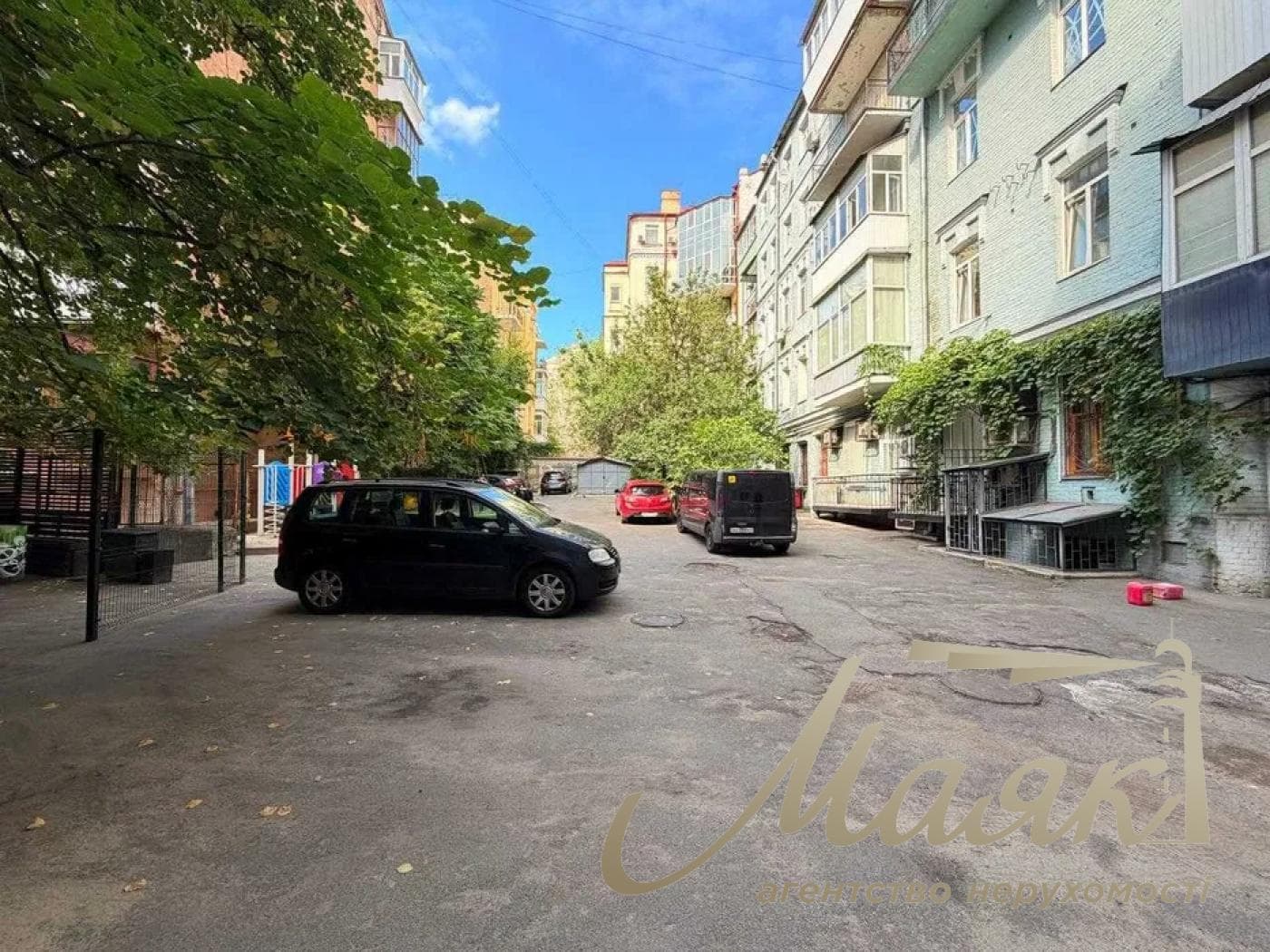 Оренда офісу площею 200 м², 1-й поверх, вул. Шота Руставелі, Печерськ