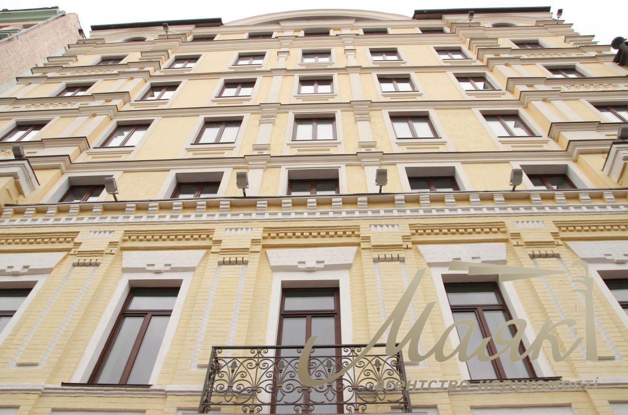Sale of OSZ on Vladimirskaya st. 61b