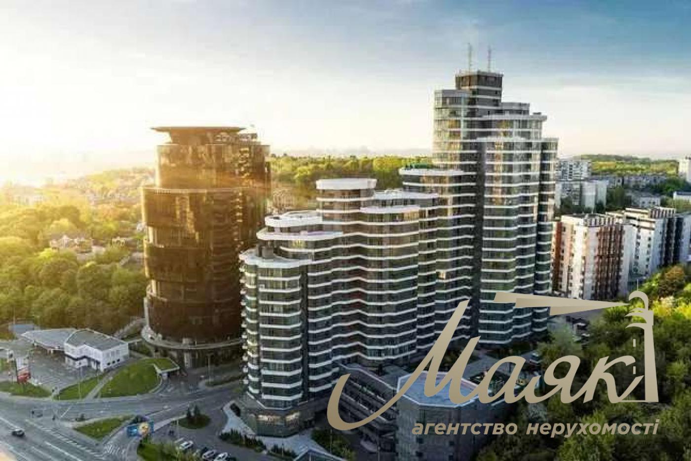 Sale of a penthouse in the residential complex "Pechersky", Bolsunovskaya Street, with two terraces