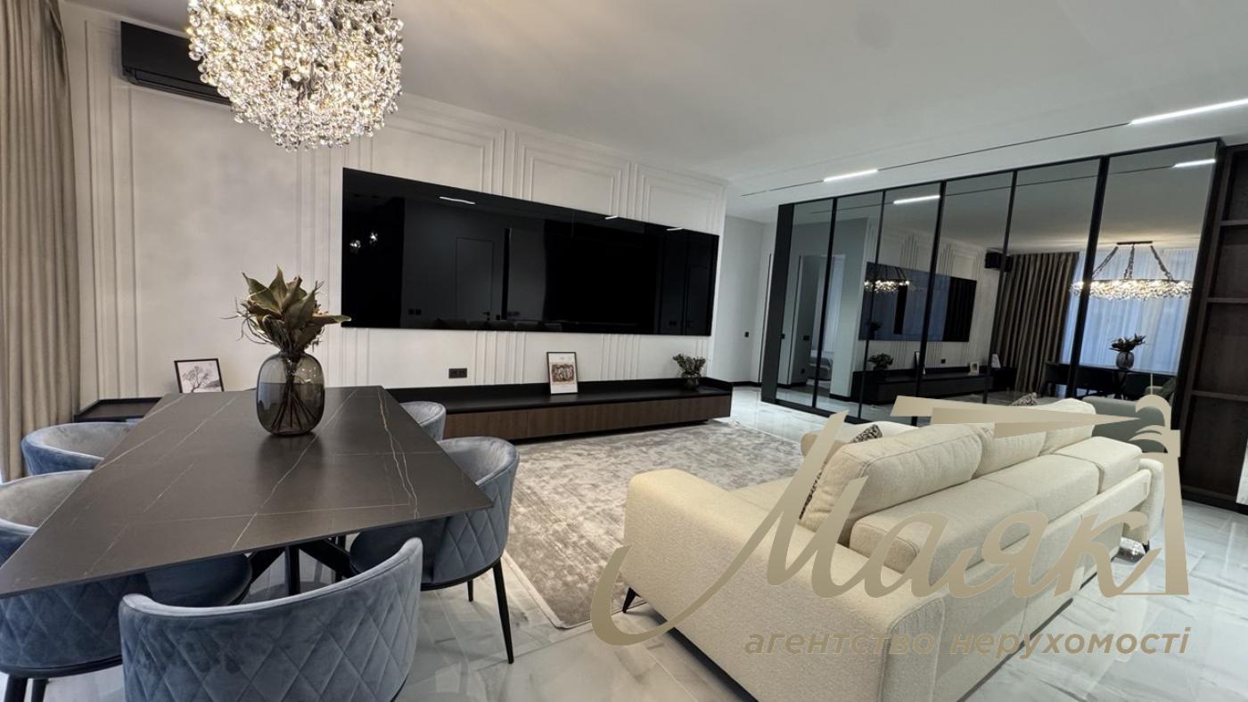 Продажа 3к квартиры 114 м2, ЖК Бульвар фонтанов, Печерск, Киев