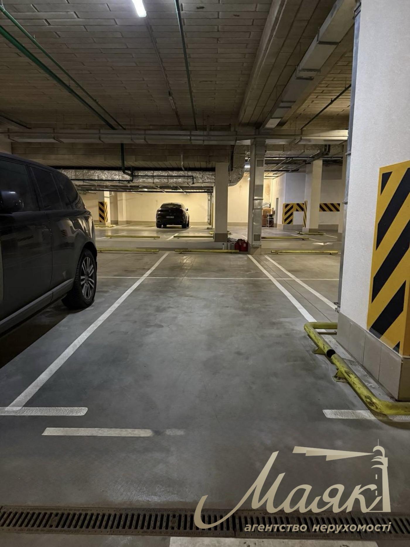 Продаж 3к квартири 99 м2, вул. Дегтярна 18, Воздвиженка. Дігтярна 18, Воздвиженка, Київ