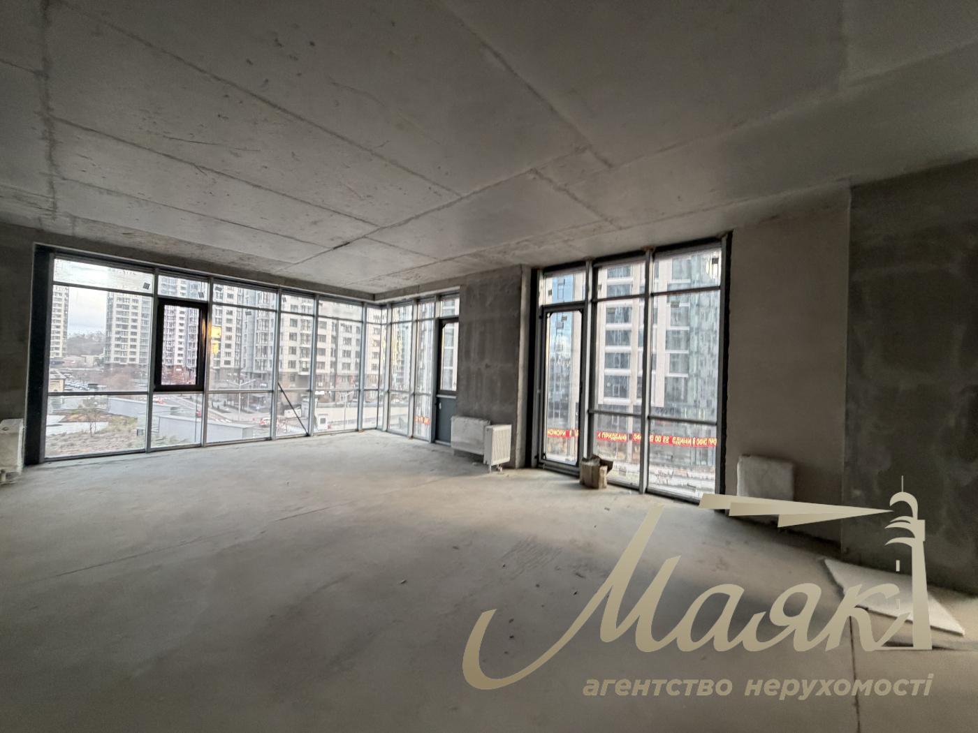 Sale of facade commerce in Residential Complex Novopechersky Lipki