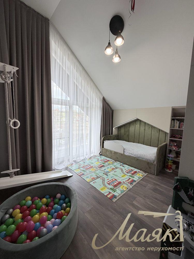 Продаж 2-х поверхового будинку 228м2, КМ Нова Ходосівка, Ходосівка