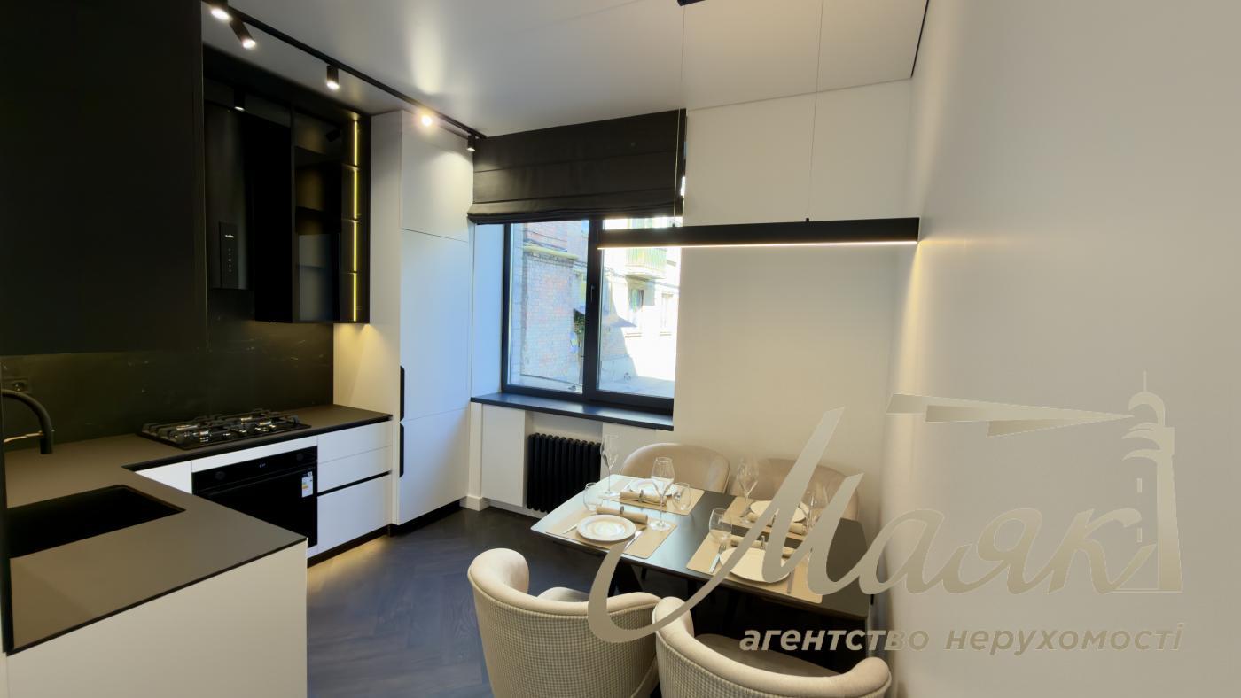 Аренда двухкомнатной квартиры по ул. Бойчука 9/12