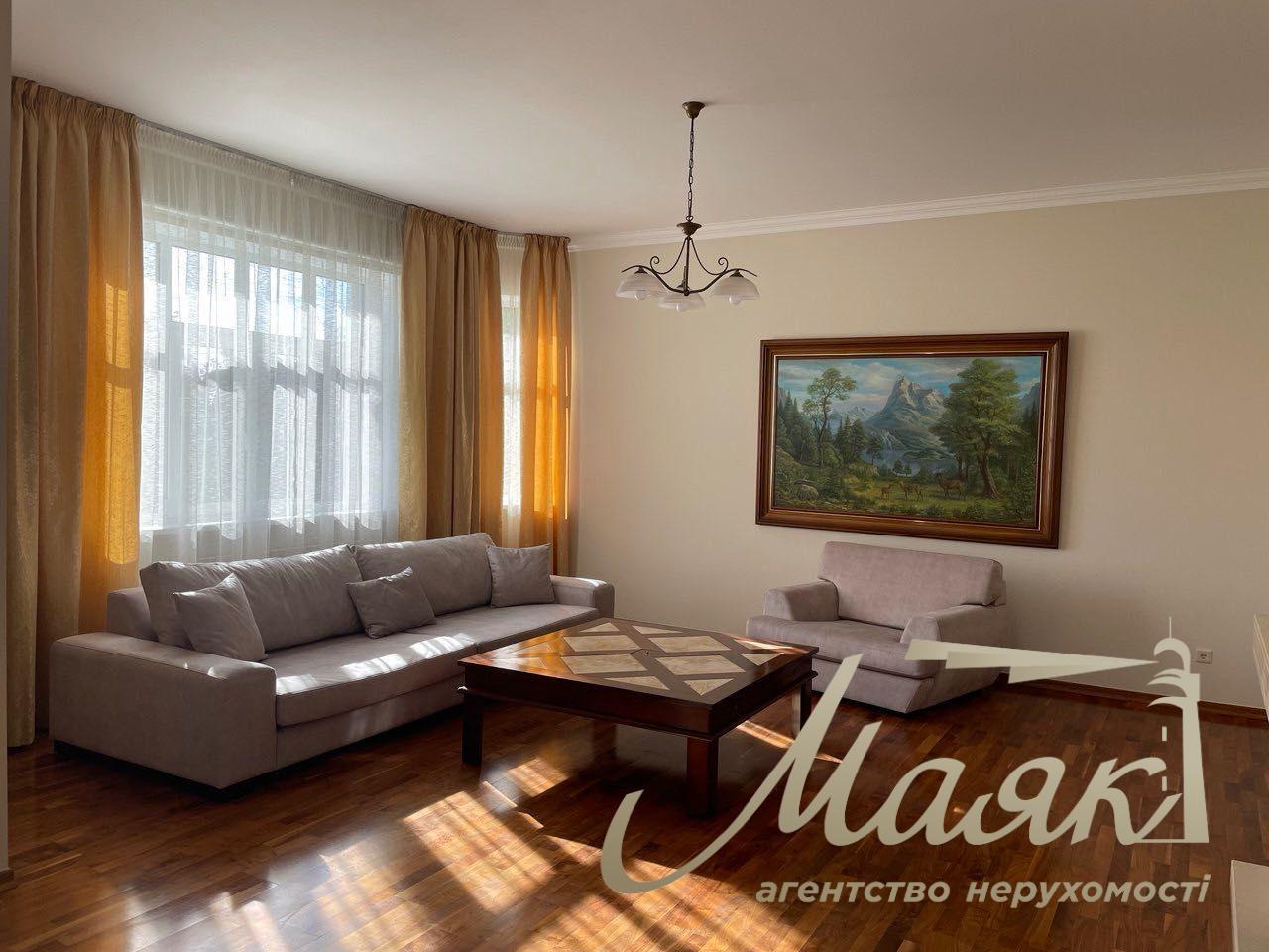 Продаж 2-х поверхового будинку 384.2м2, Лісники