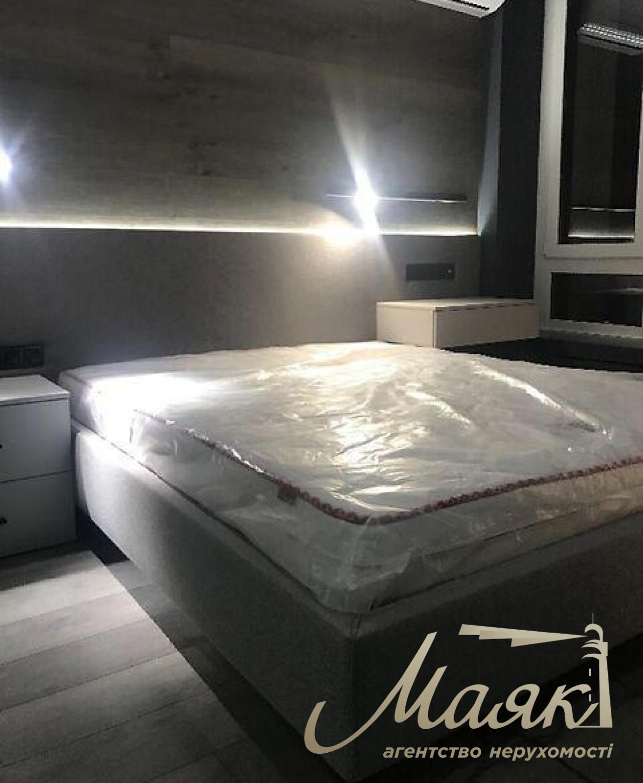 Продаж 2-кімнатної квартири Зарічна 4 ЖК Славутич