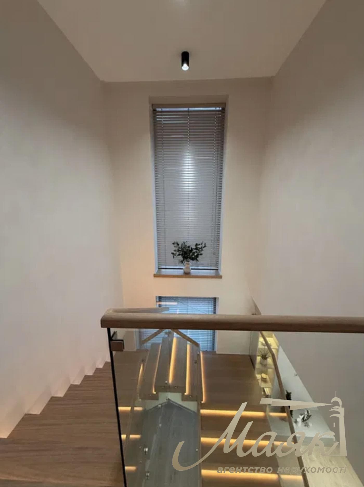 Продажа 2-х этажного дома 230м2, Ходосока, КГ Новая Ходосовка