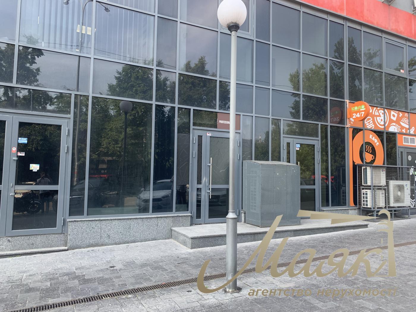Продаж / Об'єкт сфери обслуговування / вул. Машинобудівна, Шулявка, Київ