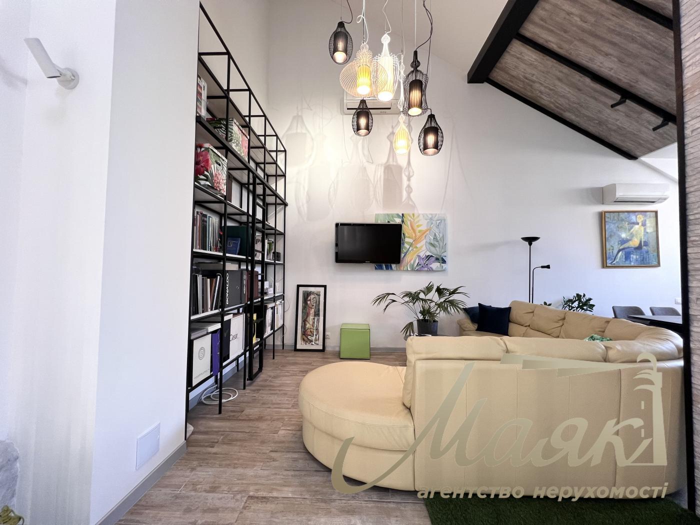 Продаж 2-х рівневої квартири 171м2, Шевченківський район