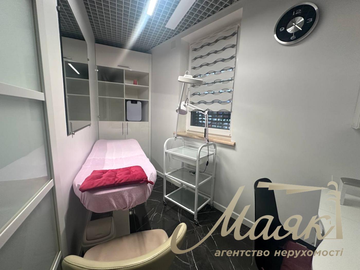 Commercial premises for rent 47m2 in LCD Nivki Park, Nivki