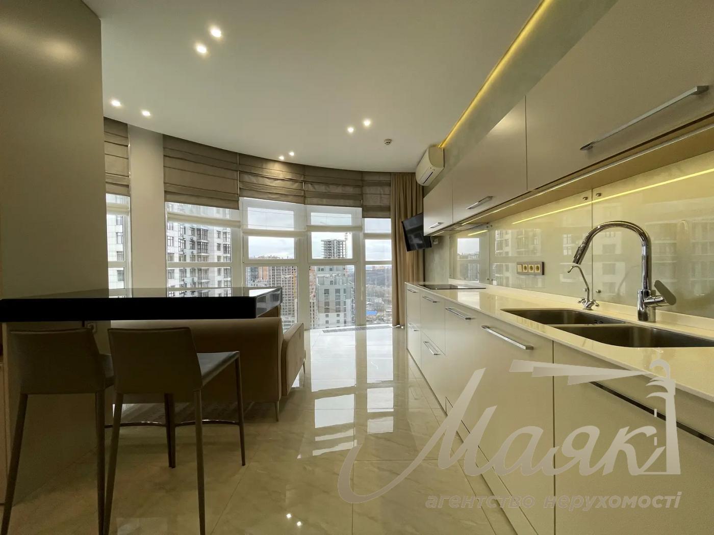 Оренда 4-кімнатної квартир 190 м² ЖК Новопечерські Липки, вул. Драгомирова, 20, Печерський район.