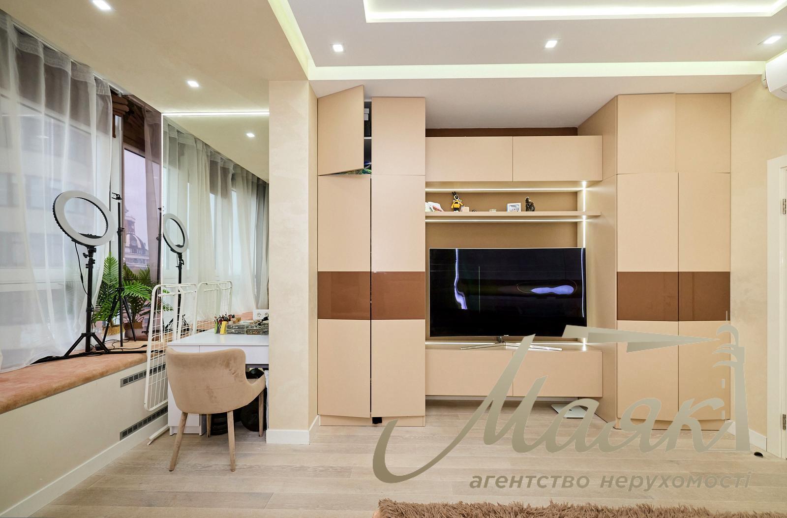 Продажа 2-х комнатной квартиры в ЖК Джек Хаус по ул.Леси Украинки бульв., 7-В