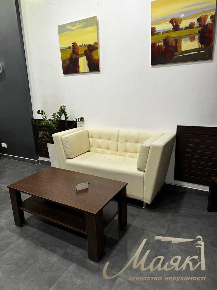 Rent commercial premises 500m2 in Pechersk