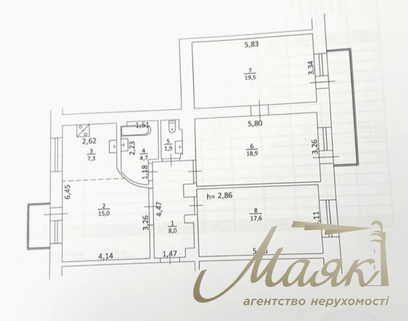 Rent a renovated 3-bedroom apartment in Kyiv, Right Bank, Solomyanskyi District, 40 Lypkivskoho St., Vokzalna Metro Station