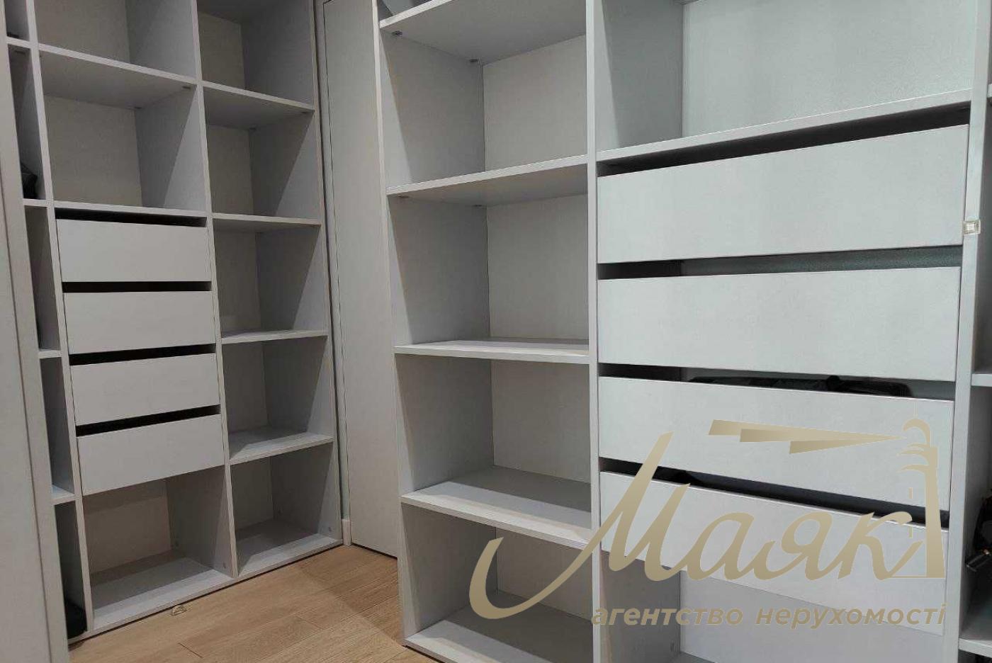 Оренда 3х кімнатної квартири в ЖК Республіка (Respublika), Теремки