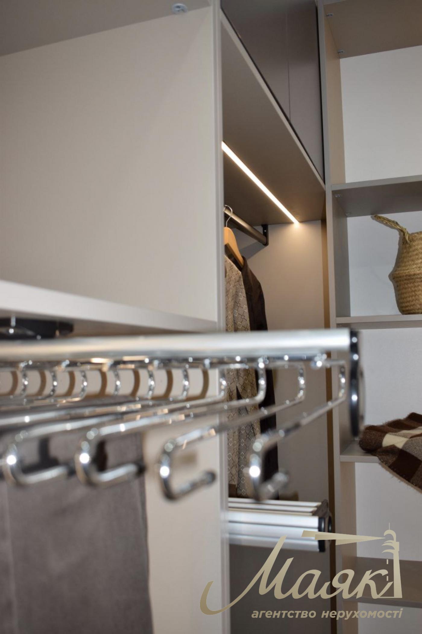 Продаж 1-к квартири 70М2 Бойчука Михайла вулиця 41 ЖК "Новопечерська Вежа"