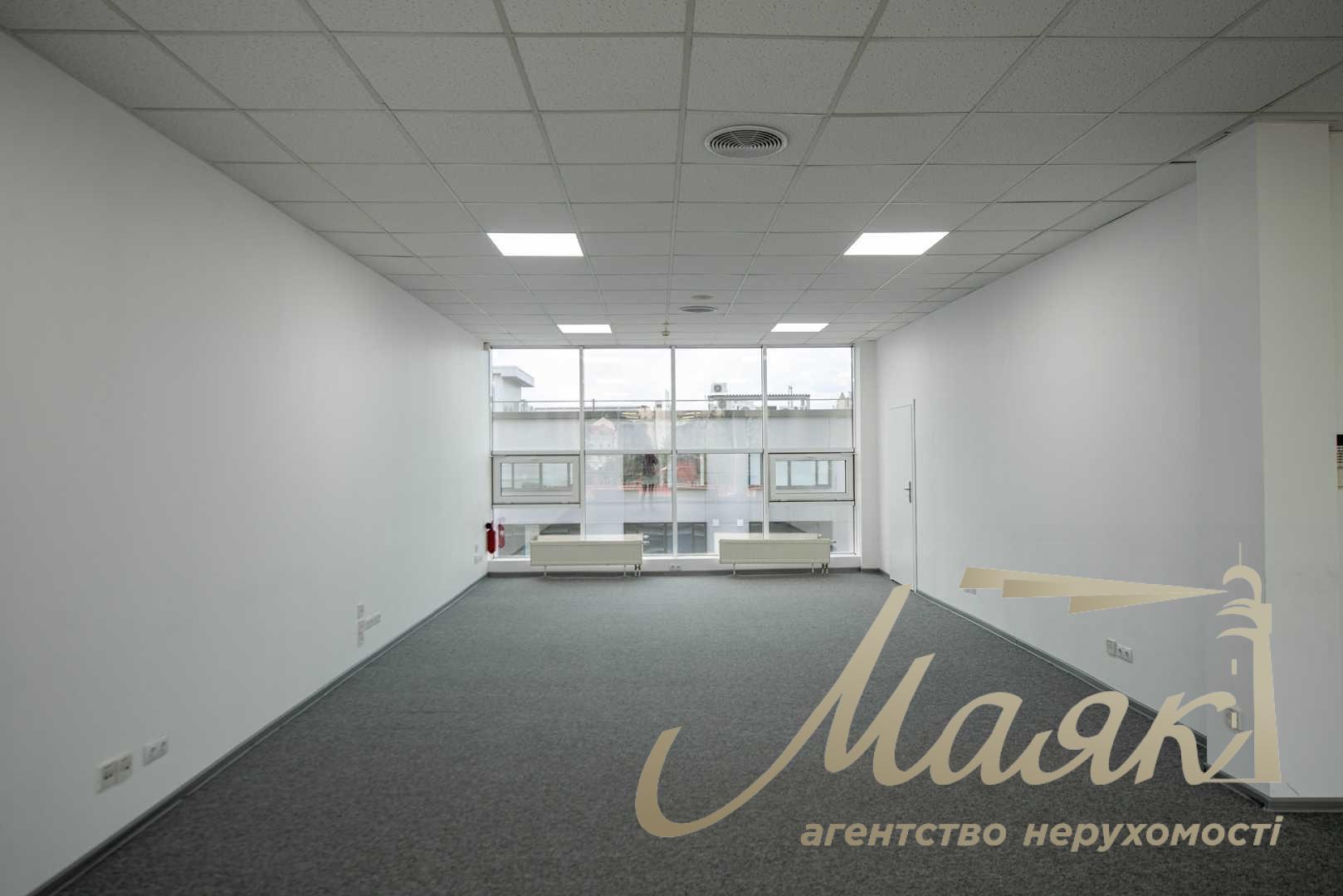 Аренда офиса 137м2 в БЦ, Львовская площадь, Лукьяновка
