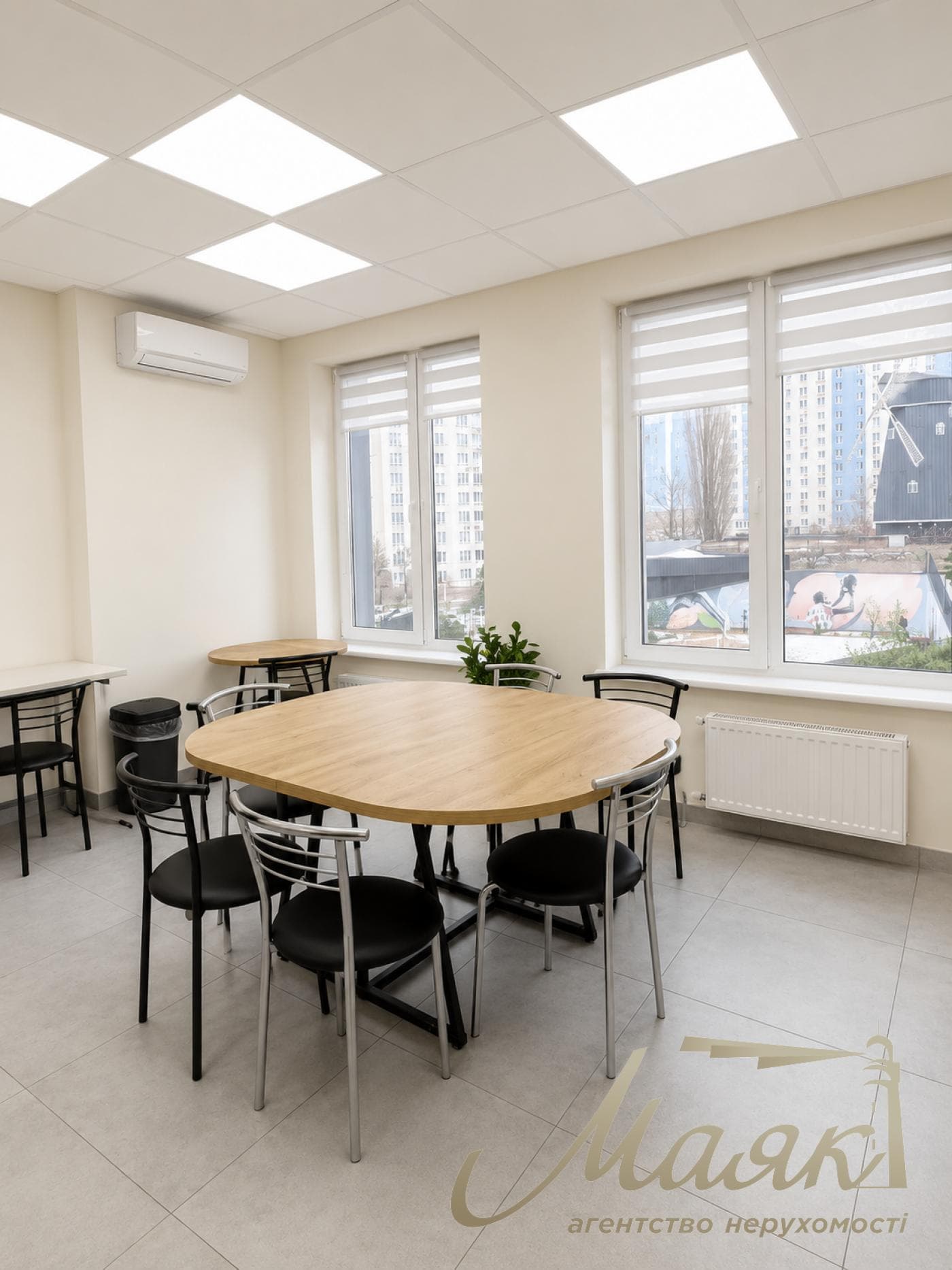 Продажа офиса 263 м2 у ЖК Метрополис, ул. Академика Заболотного, Теремки