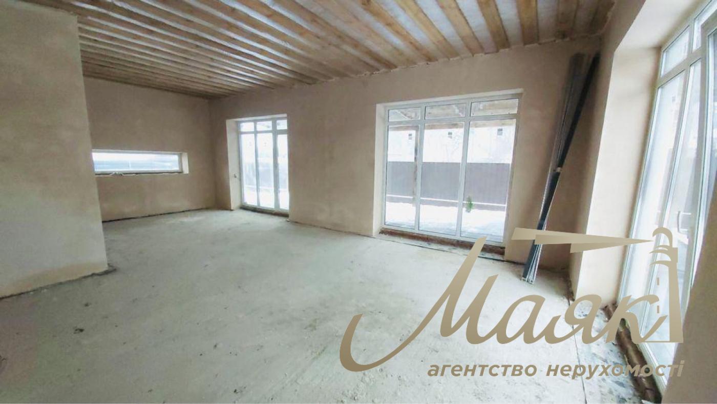 Продаж 1 пов. будинку 148 кв.м. Площа - 6 соток. Буча. У лісі.