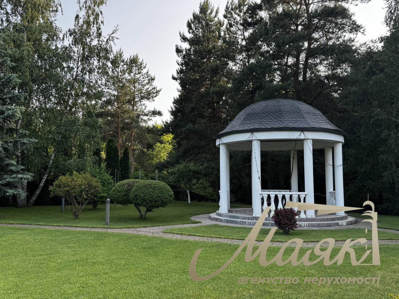 Оренда будинку 400 кв.м з тенісним кортом, великою зеленою територією | Бориспільський район| с.Гора