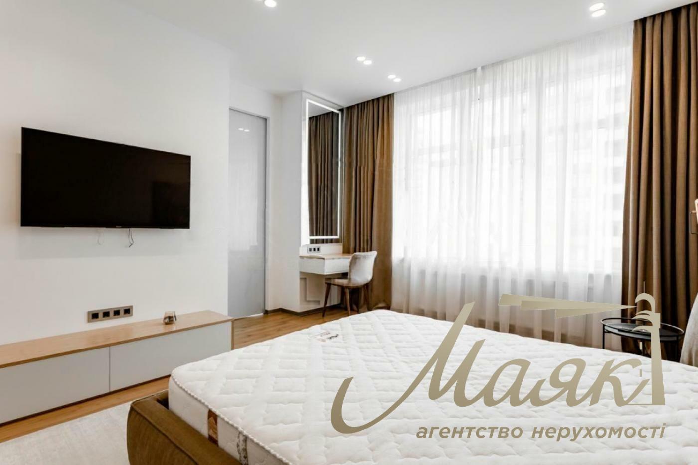 Продається квартира 124 кв.м. у ЖК "Новопечерські Липки"