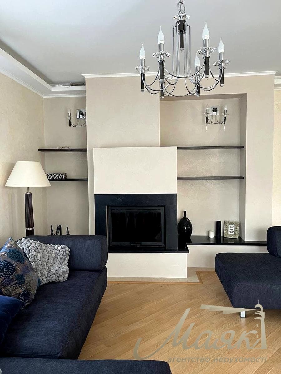 Продаж стильного будинку з панорамним видом на Лісники, 266 м², 10 соток, Лісова вул., 1