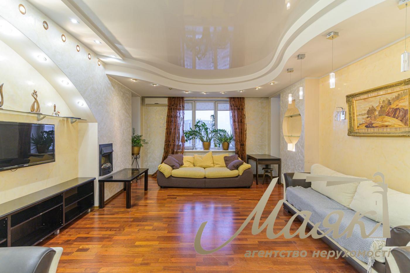 Продаж 3к квартири вул. Чорновола, Лук'янівка