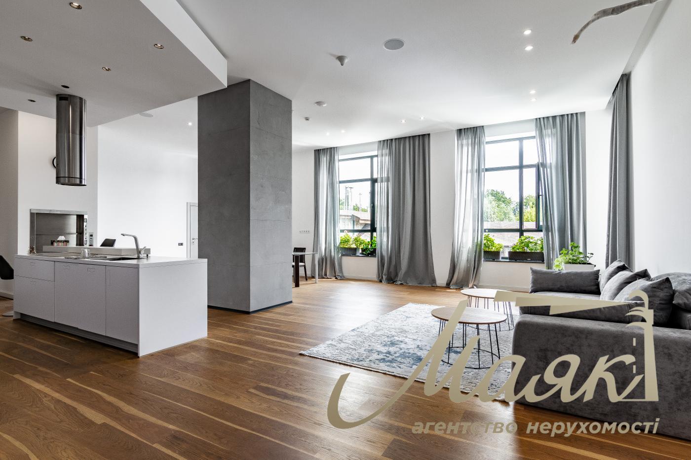 Оренда будівлі 3500м2 у с. с. Красне Перше, поруч із м. Обухів