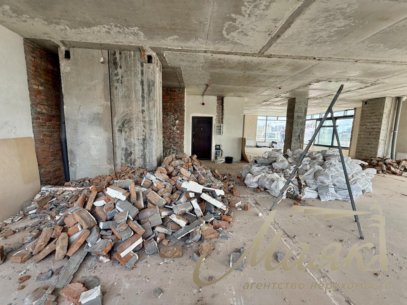 Apartment for sale with terrace in Residential Complex Boulevard Fontonov, Pechersk, Kiev