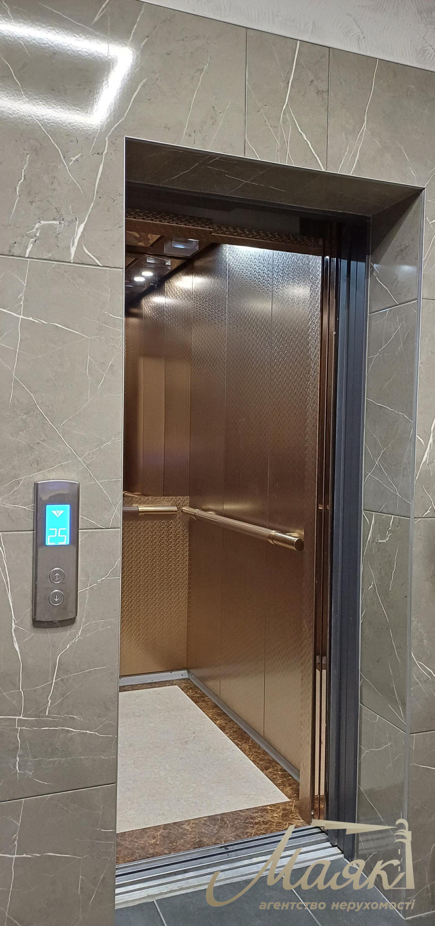 Продаж 2к квартири в ЖК Дельмар, вул. Драгомирова