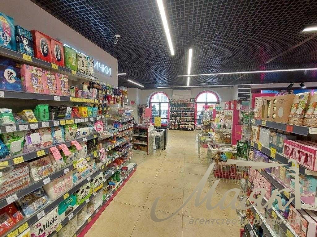 Оренда фасаду, 190 м2, Контрактова площа