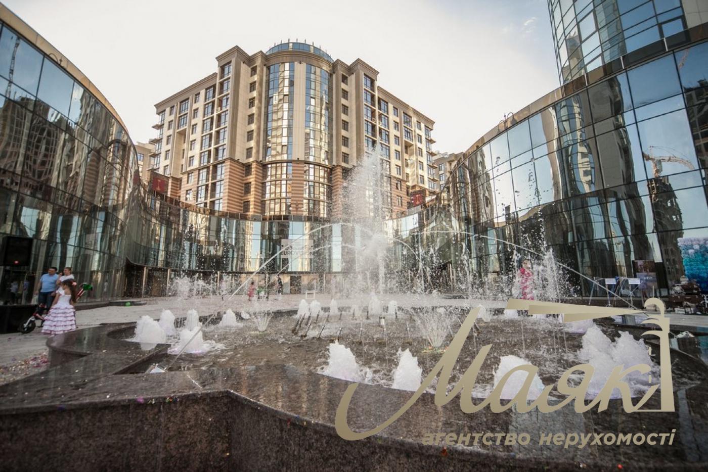 Продаж 1кімнатної квартири в ЖК "Новопечерські липки" ул. Драгомирова 15Б , Печерськ, Київ