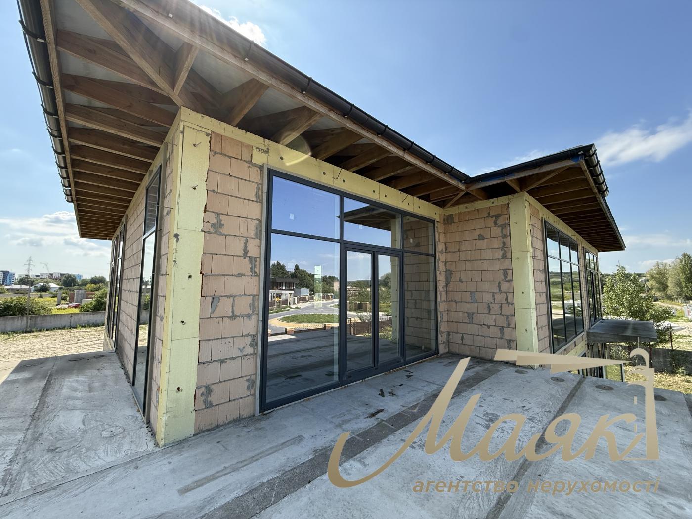 Продажа дома в КГ «Ясный Хутор» — 467 м² с. Ходосовка, терраса, балконы, панорамный вид