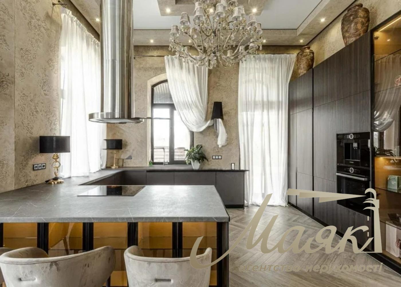 Продаж будинку 250 м2 Віта-Поштова Теремки