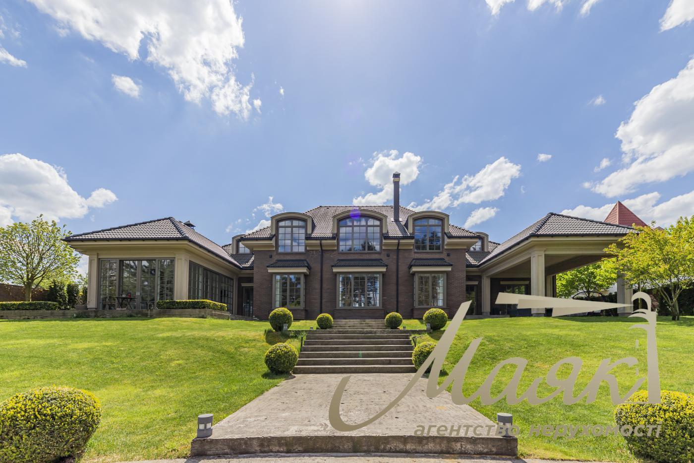 Продажа загородной резиденции в с.Капитановка, Киево-Святошинский р-н