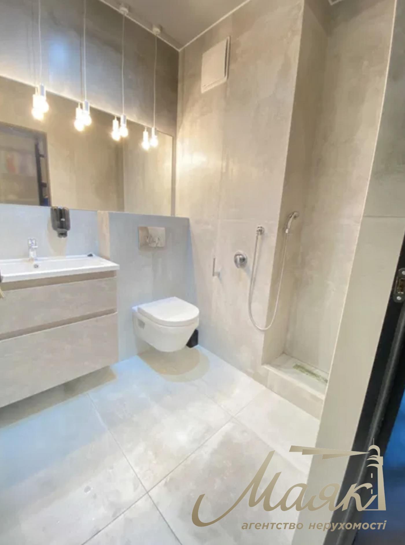 Оренда офісу 120м2, ЖК Славутич, Дарниця